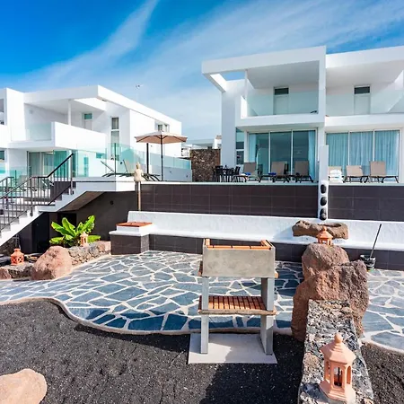 Maracuya Villa Tias